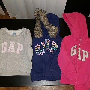 Toddle sweaters Bundle of 3